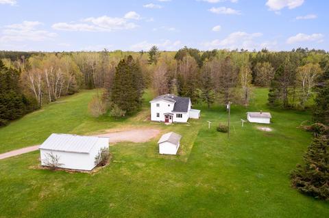 83 Stenman Rd, Esko, MN 55733