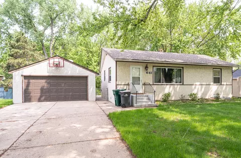 641 Emil Ave, Shoreview, MN 55126