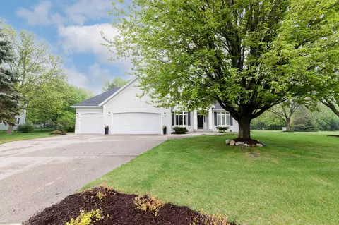 908 10th Ave N, Sartell, MN 56377