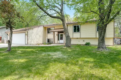 7157 Imperial Ave S, Cottage Grove, MN 55016