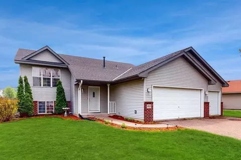 3648 Kahler Dr NE, Saint Michael, MN 55376
