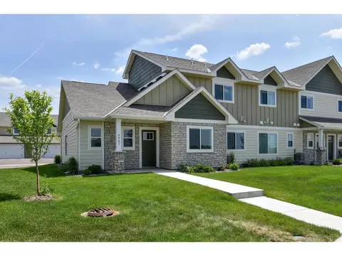 6985 Linwood Dr NE, Albertville, MN 55301
