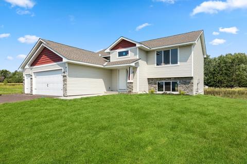 4186 Eaton Cir NE, Monticello, MN 55362