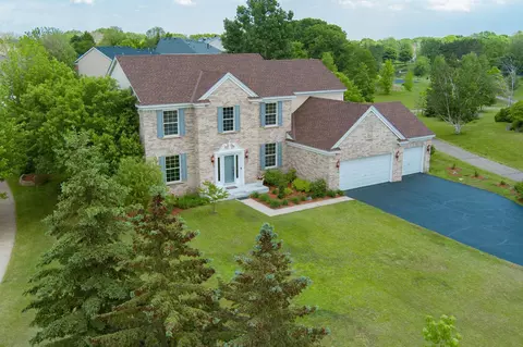 7035 Lydia Cir, Woodbury, MN 55125