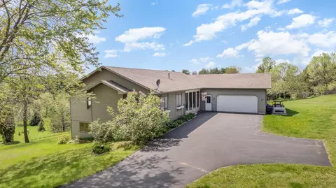 1084 110th St, Roberts, WI 54023