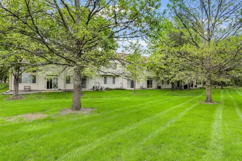 4189 Running Brook Rd, Eagan, MN 55122 photo 33