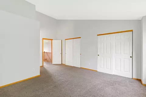 4189 Running Brook Rd, Eagan, MN 55122 photo 26