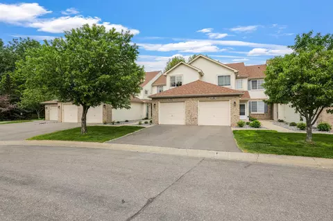 4189 Running Brook Rd, Eagan, MN 55122 photo 36