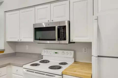 4189 Running Brook Rd, Eagan, MN 55122 photo 10