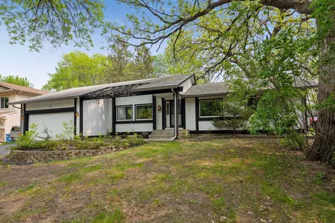 6600 Jonquil Way, Maple Grove, MN 55369