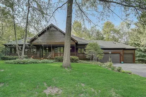 1144 Woodland Trl, Northfield, MN 55057