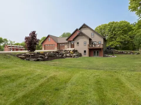 25690 Verdin St NW, Isanti, MN 55040