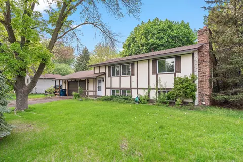 1651 Garden Ln, White Bear Township, MN 55110