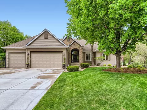 15070 Thrush St NW, Andover, MN 55304