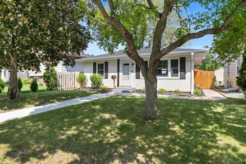 1036 Washington Memorial Dr, Saint Cloud, MN 56301
