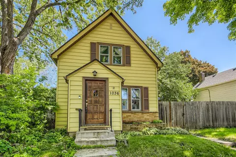 1036 Loeb St, Saint Paul, MN 55117