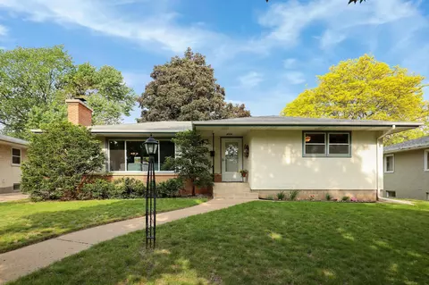1319 Calumet Ave, West Saint Paul, MN 55118