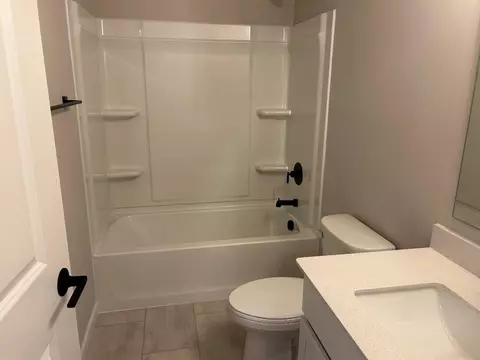 4908 Avery Ct, Eagan, MN 55123 photo 18