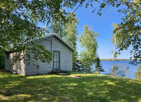8958 Bear Island Cabin Dr, Babbitt, MN 55706