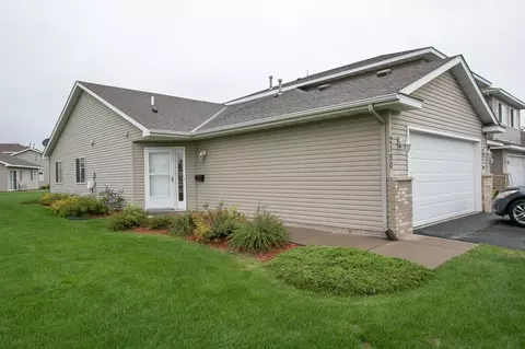 2190 Cleveland Way S, Cambridge, MN 55008