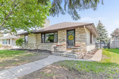 6127 Oliver Ave S, Minneapolis, MN 55419