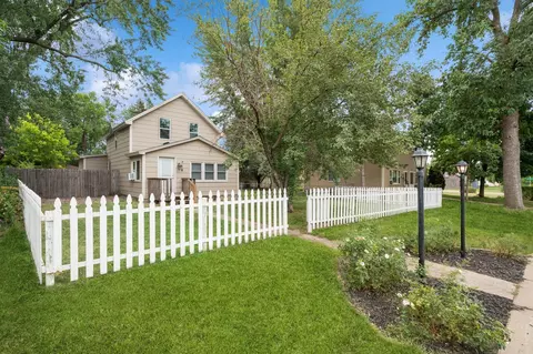 718 Jackson Ave NW, Elk River, MN 55330