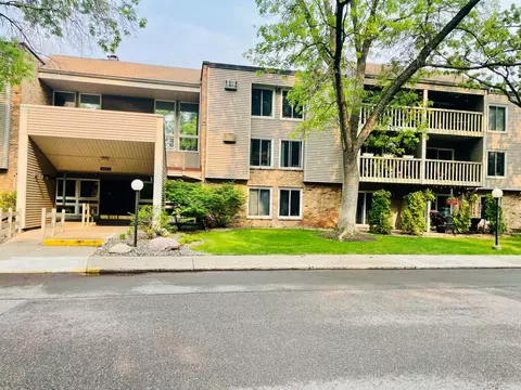 4045 Hodgson Rd # 110, Shoreview, MN 55126