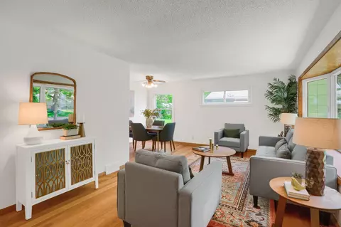 12916 Fairfield Rd W, Minnetonka, MN 55305
