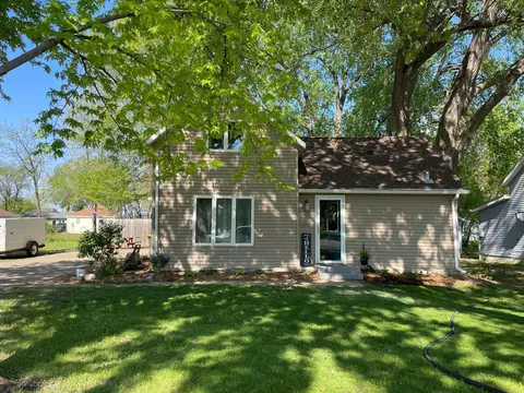 310 Legion Field Rd, Marshall, MN 56258