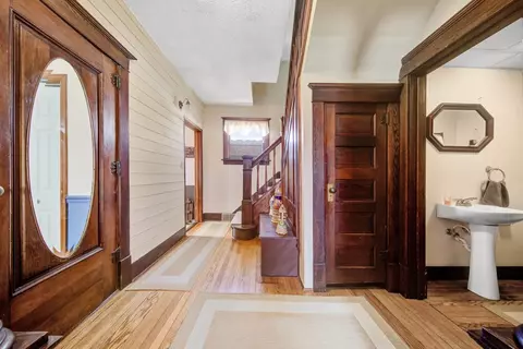 106 Hoosac St W, Waterville, MN 56096
