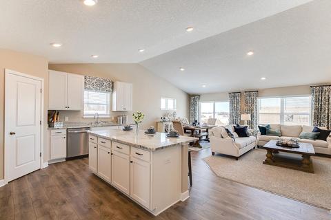 18082 Hidden Creek Trl, Lakeville, MN 55044