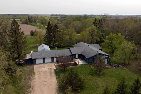 48218 505th Ave, Perham, MN 56573