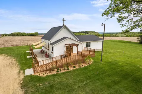 w8996 Pepin Hill Road, Pepin, WI 54759