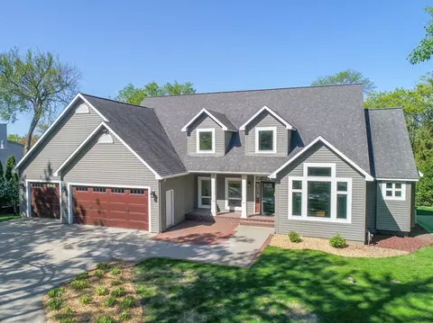 2710 Le Homme Dieu Hts NE, Alexandria, MN 56308