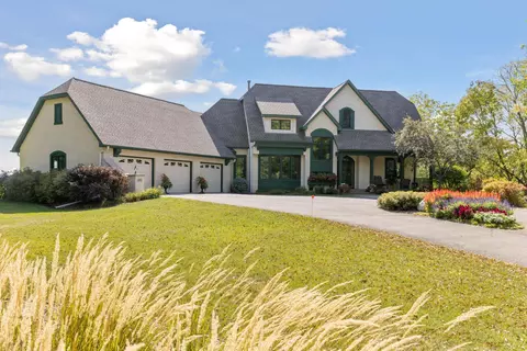 6901 Auto Club Rd, Bloomington, MN 55438