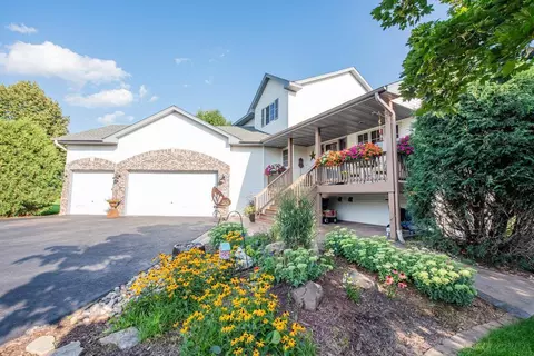 7344 177th Ave NE, Columbus, MN 55025