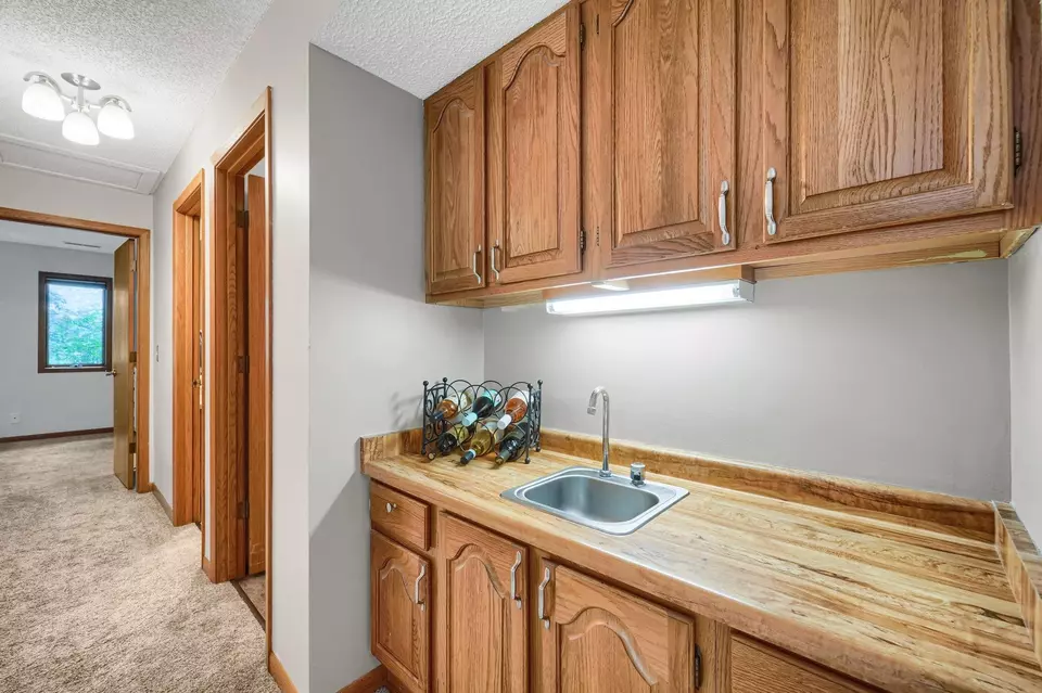  2596 Moundsview Dr #16, Mounds View, MN 55112 photo 12