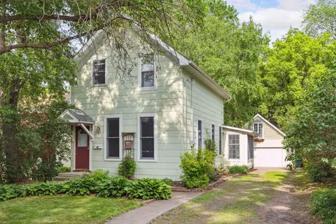 307 Sherburne St N, Stillwater, MN 55082
