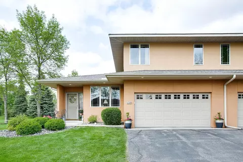 1319 Prairie Creek Ln, Monticello, MN 55362
