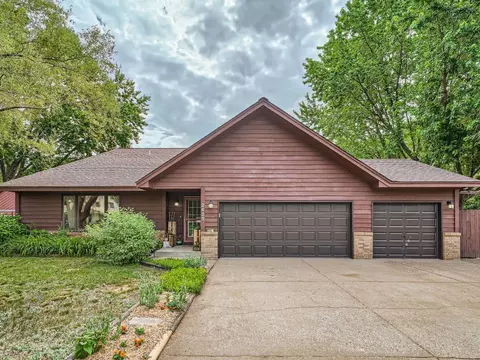 2425 Brookdale Ct, Brooklyn Park, MN 55444