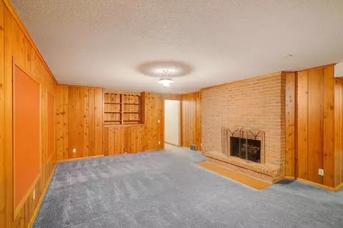 8134 Oakmere Rd, Bloomington, MN 55438 photo 28