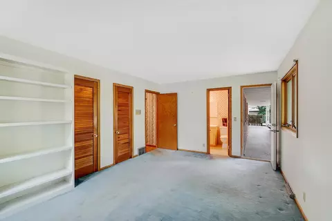 8134 Oakmere Rd, Bloomington, MN 55438 photo 15