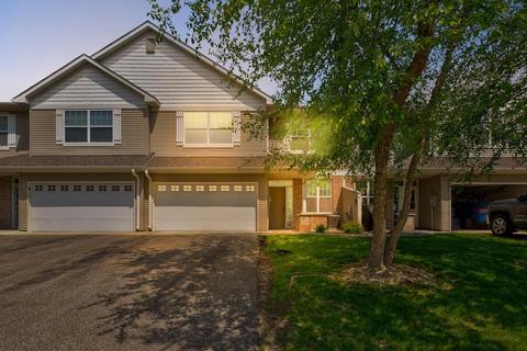 1503 Independence Dr, Northfield, MN 55057