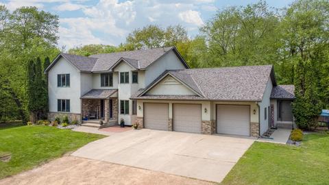 2750 102nd St SE, Delano, MN 55328