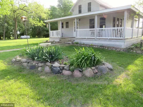 8895 Tagus Ave, Brownton, MN 55312