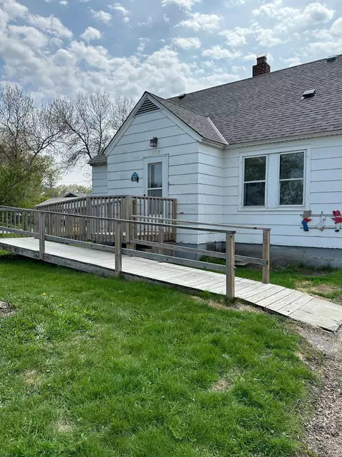 1005 11th St, International Falls, MN 56649