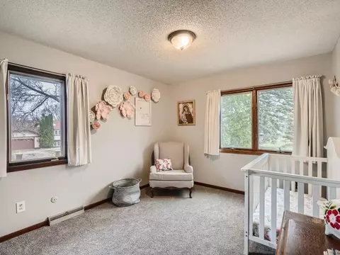 4540 W Greenleaf Dr, Eagan, MN 55123 photo 16