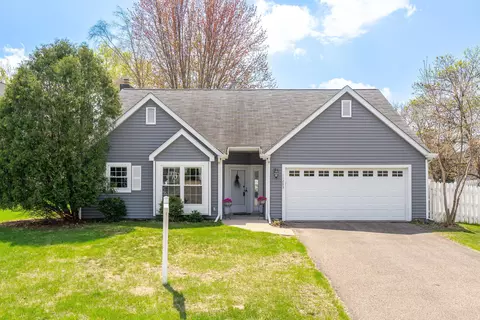 11283 50th Pl N, Plymouth, MN 55442