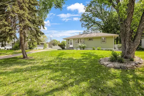 5924 Perry Ave N, Crystal, MN 55429