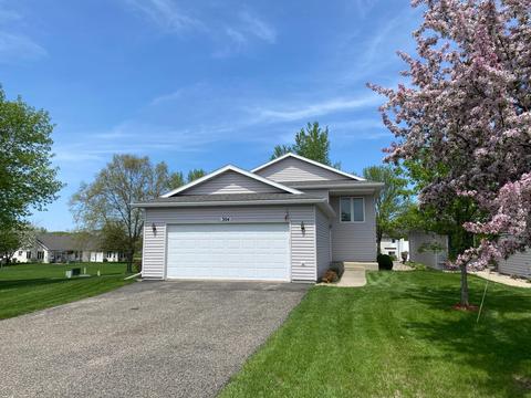 304 Scenic Cir, Winsted, MN 55395